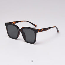 Load image into Gallery viewer, 47375 Plastic Titanium Ultralight Cat Eye Mi Nail Square Sunglasses Men Women Shades UV400