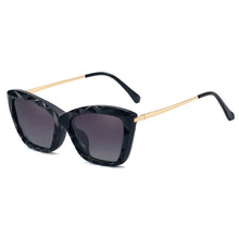Load image into Gallery viewer, 48311 TR90 Cat Eye Flip Dual Purpose Anti Blue Glasses Frames Polarized Clip-on Sunglasses Women Computer Eyeglasses