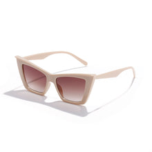 Load image into Gallery viewer, 49147 Oversized Cat Eye Square Sunglasses Men Women Shades UV400 Vintage Glasses