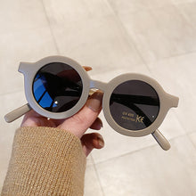 Carica l'immagine nel visualizzatore di Gallery, 49737 For Kids Punk Round Cute Sunglasses Shades UV400 Vintage Glasses