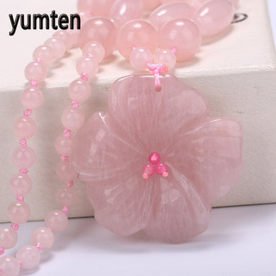 Collane girocollo in pietra naturale con pietre preziose di moda 5 * 5 cm per donna Collana con ciondolo in cristallo rosa Collana con gioielli intagliati in calcite 