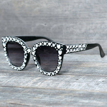 Load image into Gallery viewer, 51038 Heart-shaped Diamond Sunglasses  Crystal Square Men Women Sun Glasses