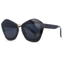 Load image into Gallery viewer, 53655 Oversized Cat Eye Sunglasses Women Shades Uv400 Vintage Glasses