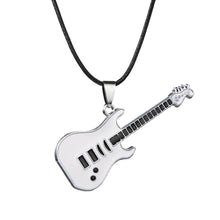 Carica l&#39;immagine nel visualizzatore di Gallery, 6 disegni Catene con ciondolo Accessori regalo Musica Strumenti per gioielli Girocollo Collane per chitarra in acciaio inossidabile Collana punk rock 