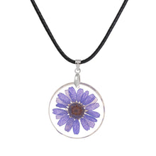 Load image into Gallery viewer, Handmade Boho Transparent Resin Dried Flower Daisy Necklace Ball Chain Silver Color White Round 45cm long, 1 Piece