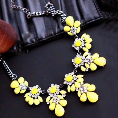 9 Colors 2018 New Statement Choker Fashion Charms Crystal Gem Flower Elegant Rhinestones Choker Necklaces & Pendants For Women
