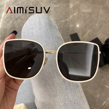 Load image into Gallery viewer, AIMISUV Cat Eye Women&#39;s Sunglasses 2023  Brand Sunglass Female Oversized Frame Design Anti Glare Sun Glasses UV400
