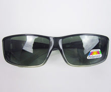 Load image into Gallery viewer, Agstum Sport Polarized wraparound Sunglasses Goggles Clip wear fit over eyeglasses Green lens