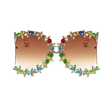 Load image into Gallery viewer, Alloy Oversized Cooling Pearl Sun Glasses Women UV400 2023 Flower Crystal Hip Hop Steampunk Queen Sunglasses   Brand