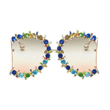 Load image into Gallery viewer, Alloy Oversized Cooling Pearl Sun Glasses Women UV400 2023 Flower Crystal Hip Hop Steampunk Queen Sunglasses   Brand