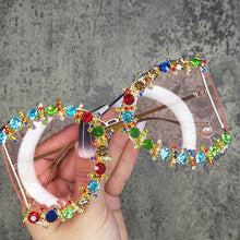 Load image into Gallery viewer, Alloy Oversized Cooling Pearl Sun Glasses Women UV400 2023 Flower Crystal Hip Hop Steampunk Queen Sunglasses   Brand