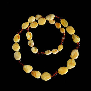 Amber beeswax necklace pendant lanyard sweater chain male and female models rainbow chain chicken oil yellow honey bead blood