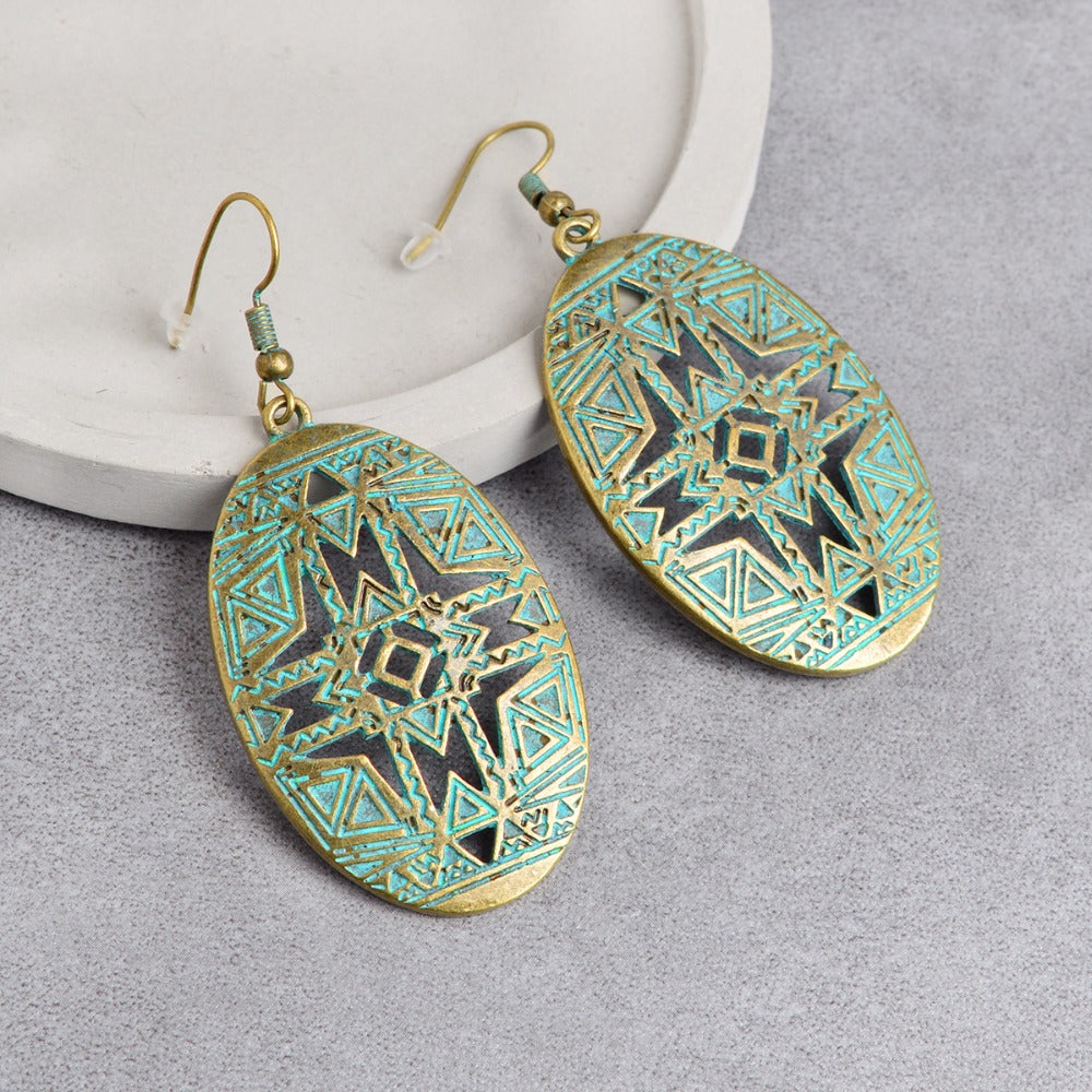 Ancient bronze Oval Hollow Totem Drop Earrings Metal Statement Dangle Earrings For Women Fashion Vintage Ear Jewelry for party