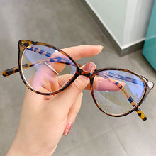 Load image into Gallery viewer, Anti Blue Light Glasses Women Vintage Transparent Cat Eye Computer Eyeglasses Frame Blocking Glasses Optical Spectacle Eyewear