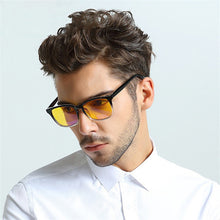 Carica l&#39;immagine nel visualizzatore di Gallery, Anti-radiation Men and Women Anti-blue Light Non-prescription Anti-fatigue Computer Mobile Phone Eye Protection Flat Glasses