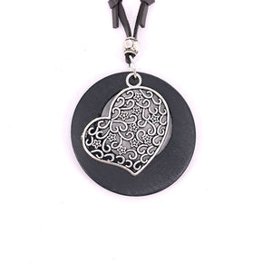Antique Vintage Long Rope Chain Necklace Wooden Alloy Heart Pendants Neckless Cord Jewelry Accessories