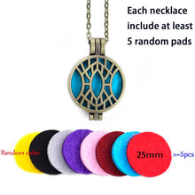Load image into Gallery viewer, Aroma Open Antique Vintage Photo Locket Pendant Perfume Essential Oil Aromather Diffuser Necklace Locket Necklace With Pad