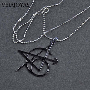 Avengers Necklace Marvel Superhero Ironman Hulk Black Widow Alloy Tattoo Necklaces Charms Pendant Keychains Jewelry Accessories