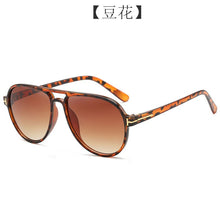 Carica l'immagine nel visualizzatore di Gallery, Aviation tf sunglasses women men 2022 trendy sun glasses black yellow blue leopard shades for women retro oculos de sol feminino