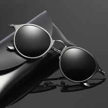 Load image into Gallery viewer, BINGKING  Men Sunglasses Aluminum Magnesium Polarized Ultra Light Coating  Trend Glasses 6358 UV400 Protection Eyewear