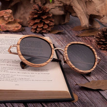 Carica l&#39;immagine nel visualizzatore di Gallery, BOBO BIRD Zebra in legno di bambù Occhiali da sole in legno Occhiali da sole polarizzati Occhiali da donna gafas de sol mujer in scatola di legno 