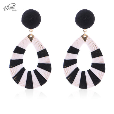 Badu Black White Striped Earring Women Vintage Stud Earrings Big Oval Shape Statement Jewelry Gift for Party Wholesale