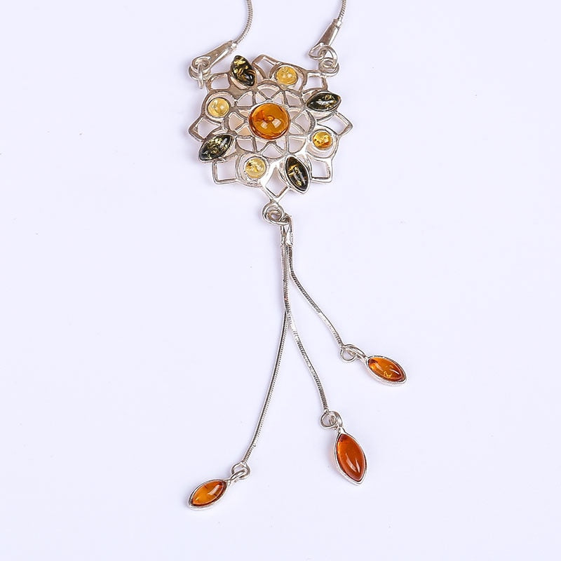 Baltic Sea Natural Amber Bee Chicken Oil Yellow Drop Drop Pendant 925 Sterling Silver Necklace Pendant wind more treasure color