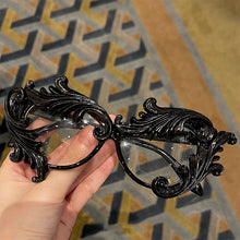 Load image into Gallery viewer, Baroque Sunglass Women 2023 White/Black Shades Handmade Trendy Gafas De Sol Sunglasses