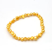 Carica l'immagine nel visualizzatore di Gallery, Beautiful natural pearl bracelet,adjustable bohemia bracelet pearl strands girl fashion birthd gift
