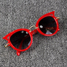 Load image into Gallery viewer, Beautyeye 2023 Kids Sunglasses Girls Brand Cat Eye Children Glasses Boys UV400 Lens Baby Sun glasses Cute Eyewear Shades Goggles