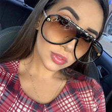 Load image into Gallery viewer, Big Shield Sunglasses For Women Vintgae Brand Designer Oversized Women’s sunglasses Large Men Shades Eyewear