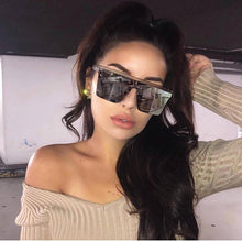 Load image into Gallery viewer, Big Square Frame Sunglasses Women Retro Gradient Sun Glasses Female Brand Vintage Lady Oculos De Sol Masculino UV400