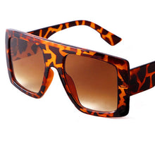 Load image into Gallery viewer, Black Classic Retro Square Sunglasses Women Flat Top Oversized Gradient Sun Glasses Men Mask Shaped Big Frame Goggles UV400