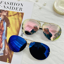Carica l'immagine nel visualizzatore di Gallery, Occhiali da sole oversize pilota neri da uomo Occhiali da sole estivi a specchio argento Occhiali da sole di marca di lusso in metallo per le donne Oculos sexy