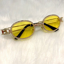 Load image into Gallery viewer, Blu-Ray Pretection Retro Round Sunglasses Women Vintage Steampunk Sun glasses For Men Clear lens Rhinestone sunglasses Oculos
