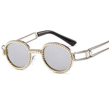 Carica l'immagine nel visualizzatore di Gallery, Occhiali da sole rotondi retrò con protezione Blu-Ray Occhiali da sole vintage Steampunk da donna Occhiali da sole con lenti trasparenti Occhiali da sole con strass Oculos 