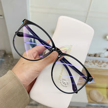 Carica l'immagine nel visualizzatore di Gallery, Blue Light Blocking Glasses 2023 Women Oversized Eyeglasses Anti Blue Light Computer Glasses Men Safety Eyewear Spectacle