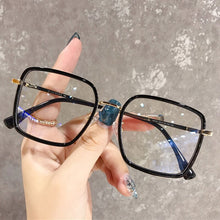 Carica l&#39;immagine nel visualizzatore di Gallery, Blue Light Blocking Glasses Plain Glasses Metal Large Frame Square Radiation Goggles Spectacles Eyeglasses Men Woman