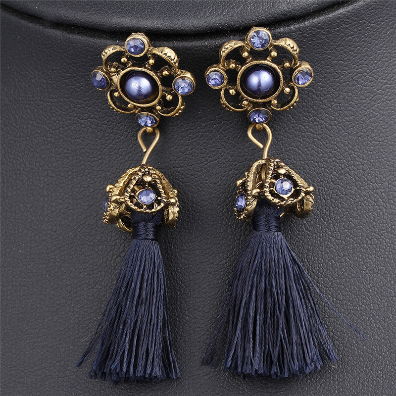 Bohemian Vintage Flower Stud Earrings Handmade Boho Tassel Earrings Long Metal Hollow Out Rose Rhinestone Brinco For Women Gift