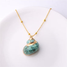 Load image into Gallery viewer, Conch Shell Necklace Sea Beach Shell Chain Pendant Necklace For Women Collier Femme Shell Cowrie Summer Jewelry Bohemian