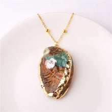 Load image into Gallery viewer, Conch Shell Necklace Sea Beach Shell Chain Pendant Necklace For Women Collier Femme Shell Cowrie Summer Jewelry Bohemian