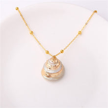 Load image into Gallery viewer, Conch Shell Necklace Sea Beach Shell Chain Pendant Necklace For Women Collier Femme Shell Cowrie Summer Jewelry Bohemian