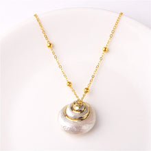 Load image into Gallery viewer, Conch Shell Necklace Sea Beach Shell Chain Pendant Necklace For Women Collier Femme Shell Cowrie Summer Jewelry Bohemian