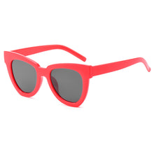 Load image into Gallery viewer, Brand Designer Large Frame Cat Eye Sunglasses Women  Gradient Sun Glasses Retro Cat Eye Sunglass Oculos De Sol Gafas UV400