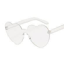 Load image into Gallery viewer, Brand Designer Vintage Sunglass Love Heart Sunglasses Women Cute Sexy Retro Cat Eye Vintage SunGlasses Female
