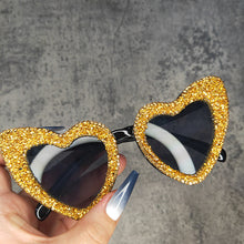 Load image into Gallery viewer, Brand Heart Love Women Sunglasses Retro Sexy Silver Bling Stone Sun Glasses Ladies Sunglasses Eyewear Oculos De Sol