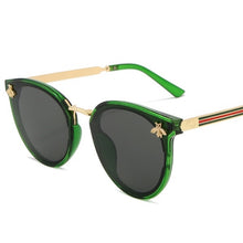 Load image into Gallery viewer, Brand Women&#39;s Sunglasses Oval Metal Frame Little Bee Men&#39;s Sunglasses UV400 Classic Retro Brand Sport  Glasses