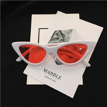 Load image into Gallery viewer, Butterfly Hip hop fun bf sunglasses Harajuku Ulzzang triangle cat Vintage couple summer Cat Eye sunglasses