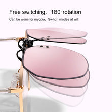 Carica l&#39;immagine nel visualizzatore di Gallery, CAPONI Clip On Frame For Women Polarized Sunglasses Clip On Glasses Frame Flip Up Super Light Weight Packing Well CP3178