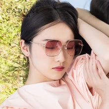 Load image into Gallery viewer, CAPONI Women Sunglasses  Brand Designer Sun Glasses For Female Trendy Gradient Lens Eyewear With Box Packing CP882